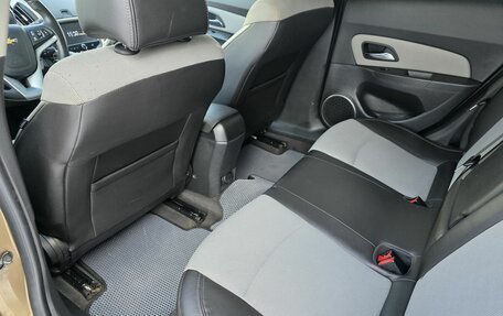 Chevrolet Cruze II, 2013 год, 850 000 рублей, 10 фотография