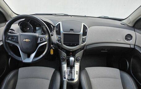 Chevrolet Cruze II, 2013 год, 850 000 рублей, 11 фотография
