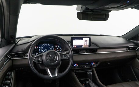 Mazda 6, 2018 год, 2 327 077 рублей, 21 фотография