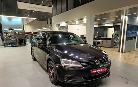 Volkswagen Jetta VI, 2014 год, 990 000 рублей, 1 фотография