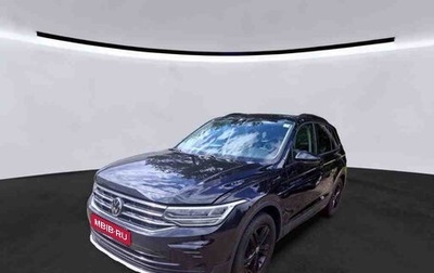 Volkswagen Tiguan II, 2022 год, 2 992 000 рублей, 1 фотография