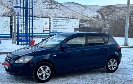 KIA cee'd I рестайлинг, 2008 год, 586 000 рублей, 1 фотография