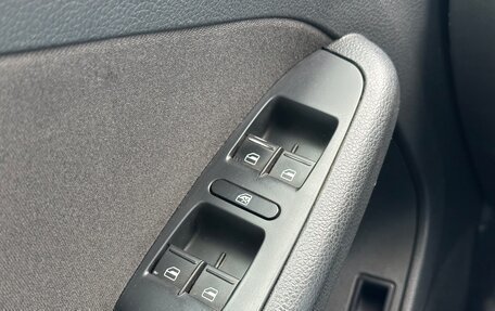 Volkswagen Jetta VI, 2013 год, 965 000 рублей, 15 фотография