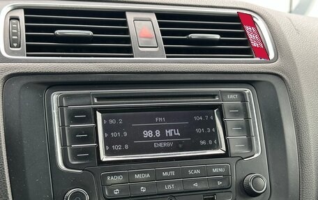 Volkswagen Jetta VI, 2013 год, 965 000 рублей, 18 фотография