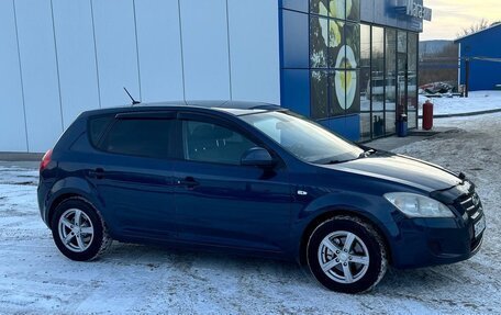 KIA cee'd I рестайлинг, 2008 год, 586 000 рублей, 4 фотография