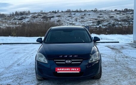 KIA cee'd I рестайлинг, 2008 год, 586 000 рублей, 2 фотография