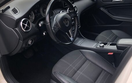 Mercedes-Benz A-Класс, 2014 год, 1 350 000 рублей, 10 фотография