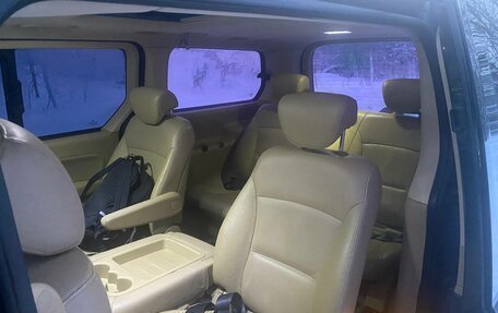 Hyundai Grand Starex Grand Starex I рестайлинг 2, 2012 год, 1 690 000 рублей, 4 фотография