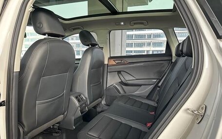 Volkswagen Tharu, 2023 год, 1 885 000 рублей, 6 фотография