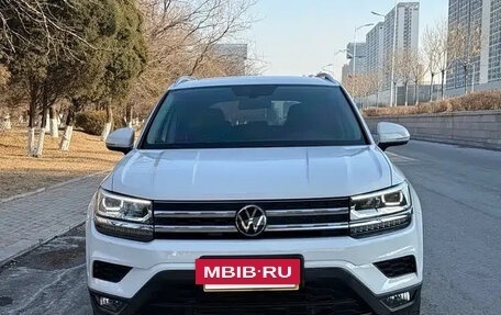 Volkswagen Tharu, 2023 год, 1 885 000 рублей, 2 фотография