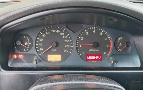 Toyota Avensis III рестайлинг, 2000 год, 350 000 рублей, 5 фотография