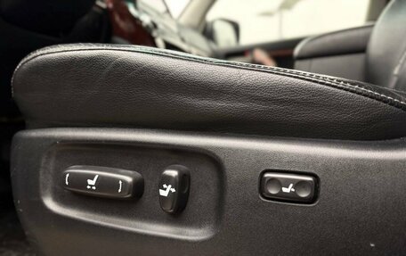 Toyota Land Cruiser 200, 2011 год, 3 599 900 рублей, 16 фотография