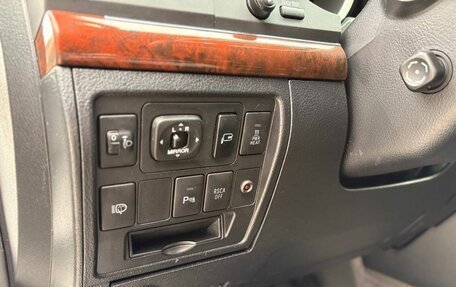 Toyota Land Cruiser 200, 2011 год, 3 599 900 рублей, 15 фотография