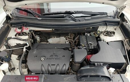 Mitsubishi Outlander III рестайлинг 3, 2018 год, 2 145 000 рублей, 29 фотография