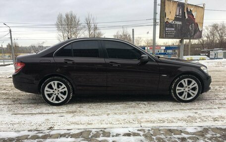 Mercedes-Benz C-Класс, 2011 год, 900 000 рублей, 4 фотография