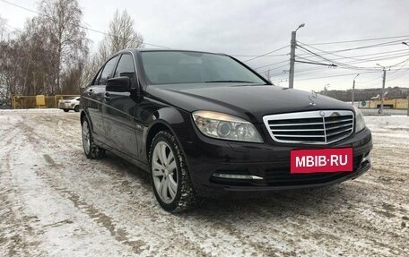 Mercedes-Benz C-Класс, 2011 год, 900 000 рублей, 3 фотография