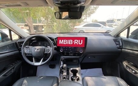Lexus NX, 2025 год, 6 700 000 рублей, 10 фотография