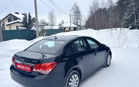 Chevrolet Cruze II, 2011 год, 635 000 рублей, 1 фотография