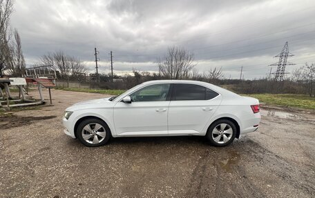 Skoda Superb III рестайлинг, 2015 год, 1 925 000 рублей, 4 фотография