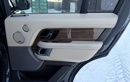 Land Rover Range Rover IV рестайлинг, 2019 год, 6 500 000 рублей, 13 фотография