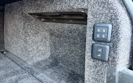 Land Rover Range Rover IV рестайлинг, 2019 год, 6 500 000 рублей, 21 фотография