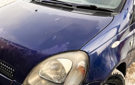 Toyota Vitz, 2000 год, 300 000 рублей, 6 фотография