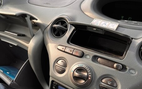 Toyota Vitz, 2000 год, 300 000 рублей, 9 фотография