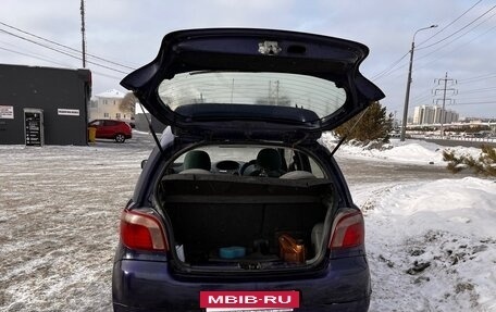 Toyota Vitz, 2000 год, 300 000 рублей, 13 фотография