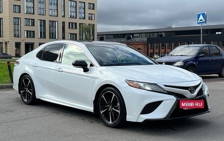 Toyota Camry, 2018 год, 2 200 000 рублей, 8 фотография