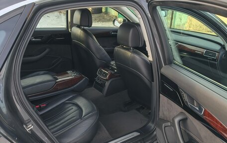 Audi A8, 2011 год, 1 400 000 рублей, 8 фотография