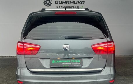 SEAT Alhambra II рестайлинг, 2013 год, 1 460 000 рублей, 4 фотография