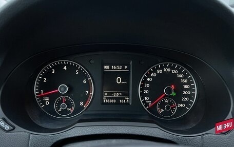 SEAT Alhambra II рестайлинг, 2013 год, 1 460 000 рублей, 9 фотография