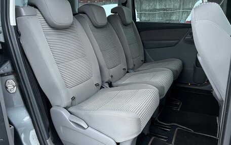 SEAT Alhambra II рестайлинг, 2013 год, 1 460 000 рублей, 18 фотография