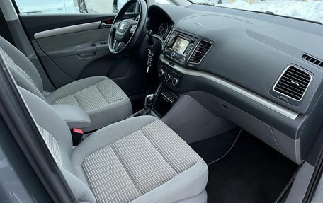 SEAT Alhambra II рестайлинг, 2013 год, 1 460 000 рублей, 17 фотография