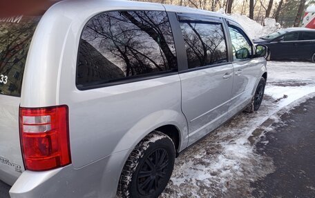 Dodge Caravan V, 2009 год, 1 500 000 рублей, 2 фотография