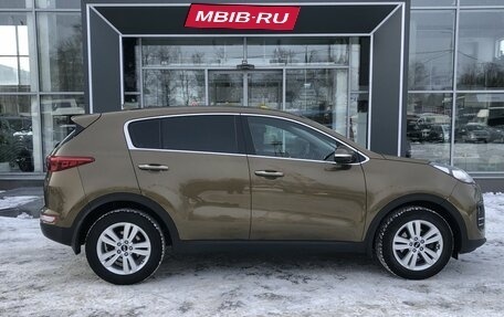 KIA Sportage IV рестайлинг, 2017 год, 1 928 000 рублей, 4 фотография