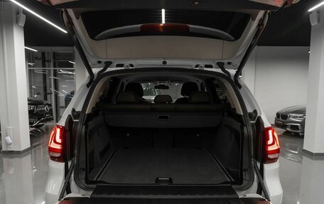 BMW X5, 2016 год, 21 фотография