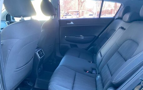 KIA Sportage IV рестайлинг, 2016 год, 1 619 000 рублей, 18 фотография