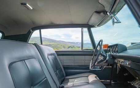 Lincoln Continental VIII, 1959 год, 13 000 000 рублей, 8 фотография