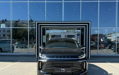 CheryExeed TXL, 2024 год, 3 800 000 рублей, 2 фотография