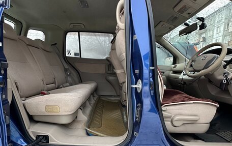 Toyota Raum II, 2003 год, 555 000 рублей, 4 фотография