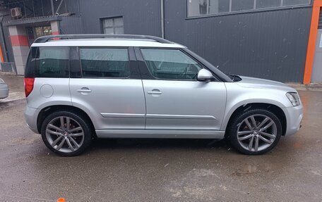 Skoda Yeti I рестайлинг, 2014 год, 1 430 000 рублей, 4 фотография