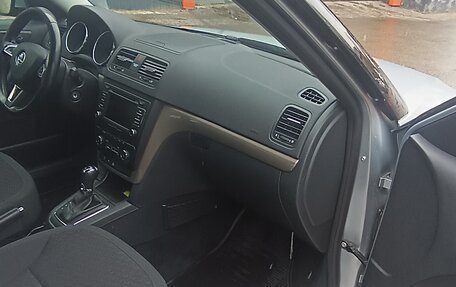 Skoda Yeti I рестайлинг, 2014 год, 1 430 000 рублей, 10 фотография