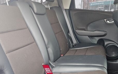 Honda Fit Shuttle I рестайлинг, 2013 год, 1 290 000 рублей, 20 фотография