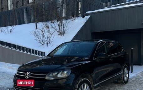 Volkswagen Touareg III, 2012 год, 1 650 000 рублей, 2 фотография