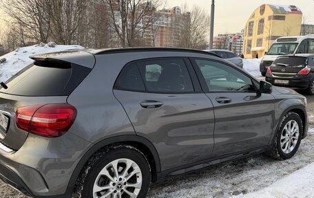 Mercedes-Benz GLA, 2018 год, 3 500 000 рублей, 5 фотография