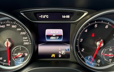 Mercedes-Benz GLA, 2018 год, 3 500 000 рублей, 14 фотография