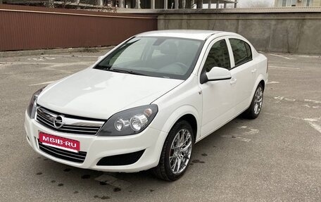 Opel Astra H, 2014 год, 850 000 рублей, 2 фотография