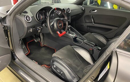 Audi TTS, 2010 год, 2 430 000 рублей, 11 фотография