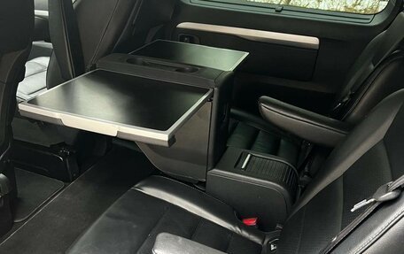 Peugeot Traveller I, 2021 год, 2 950 000 рублей, 4 фотография